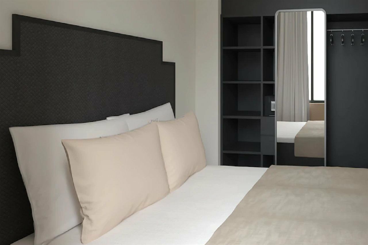 Athens One Smart Hotel Экстерьер фото
